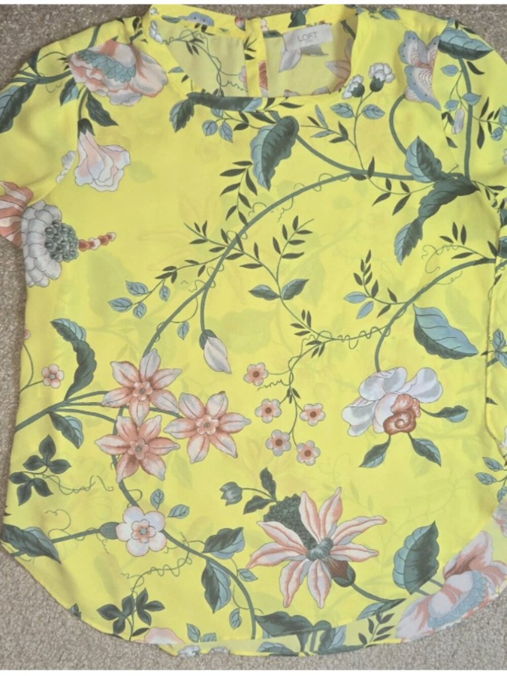 Ann Taylor Loft Women's Medium Yellow Floral Blouse Short Sleeve Summer Sheer